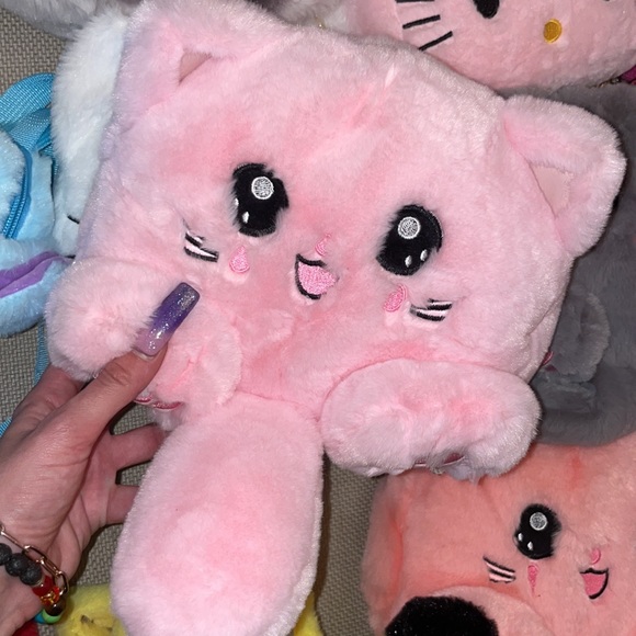 Fluffy cat purses 👛 - Picture 13 of 16